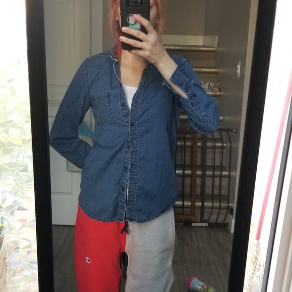 Joe fresh denim button up - Picture 2 of 4